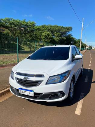 CHEVROLET PRISMA 1.4 MPFI LTZ 8V FLEX 4P AUTOMÁTICO